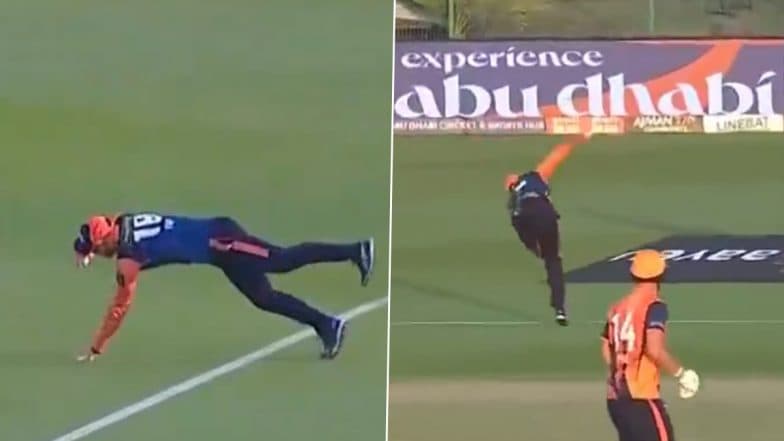 40-Year-Old Faf du Plessis Grabs Unbelievable Catch During Morrisville Samp Army vs Delhi Bulls Abu Dhabi T10 League 2024 Qualifier 2 Match (Watch Video)