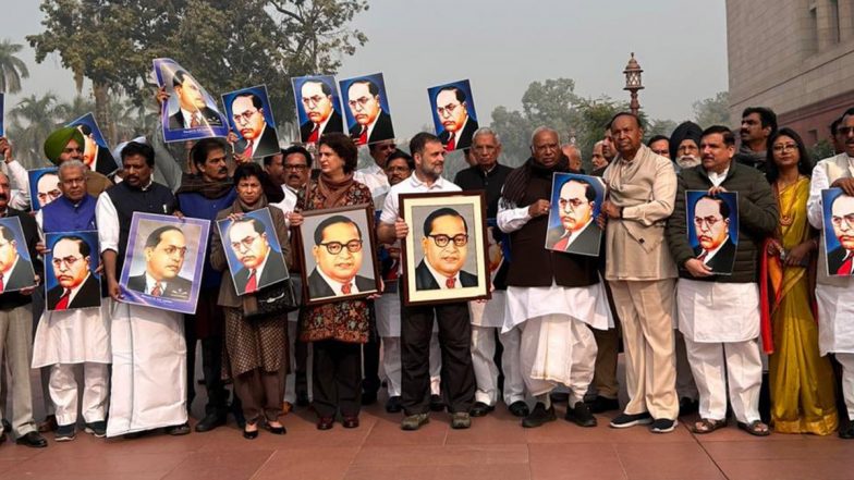 ‘Amit Shah Maafi Mango’: Rahul Gandhi, INDIA Bloc MPs Protest in Parliament Premises, Demand Home Minister’s Apology for BR Ambedkar Remarks (Watch Video)