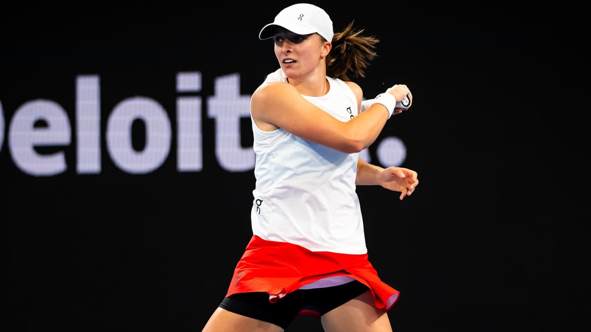 United Cup 2024–25: Iga Swiatek Powers Poland to Semifinals With Win Over Katie Boulter 