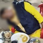 Sudden Death Caught on Camera in Agra: Man Dies of Heart Attack While Dining at Bhagwati Dhaba in Uttar Pradesh, CCTV Footage Surface