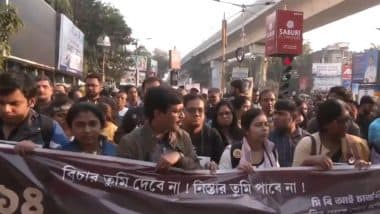 Kolkata Rape and Murder Case: Junior Doctors, Nurses, Others Hold Protest Outside CBI Office After Former RG Kar Principal Sandip Ghosh Gets Bail (Watch Video)