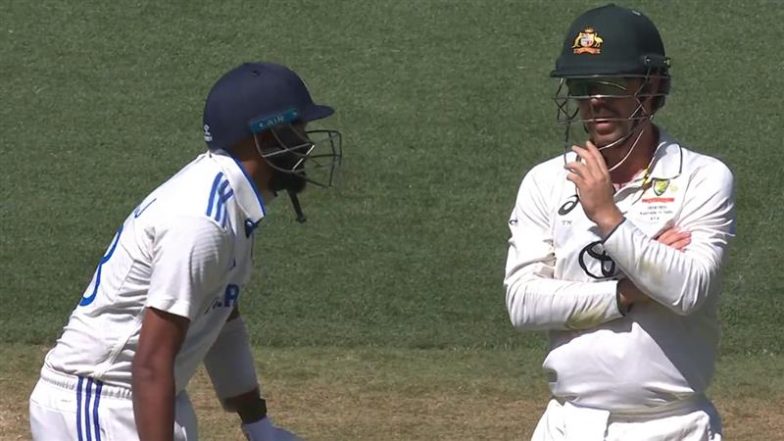 Mohammed Siraj-Travis Head Seen Chatting On-Field After Infamous Confrontation During IND vs AUS 2nd Test 2024 (Watch Video)