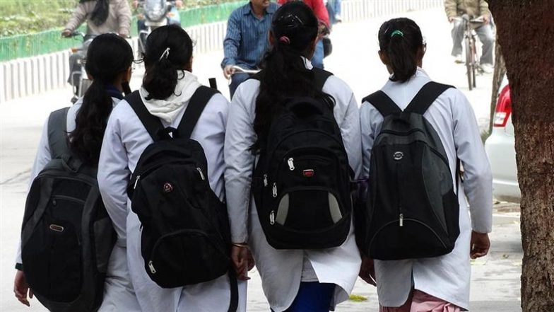 Medical Colleges Surge to 780, MBBS Seat Availability Rise to 1,18,137