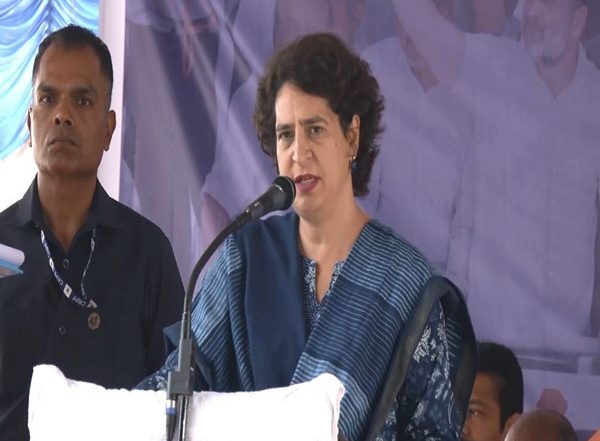 India News | Priyanka Gandhi Vows to Save Democracy from BJP's 'destructive Policies'