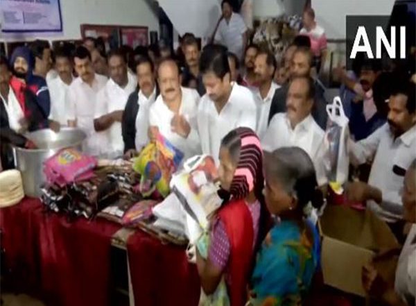 India News | Tamil Nadu: Deputy CM Udhayanidhi Stalin Inspects Cyclone Affected Areas in Villupuram