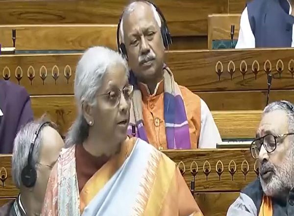 Business News | Banking Laws Amendment Bill Will Strengthen Governance in Indian Banking Sector: Sitharaman