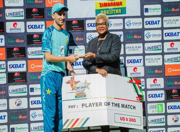 Sports News | Sufiyan Muqeem Enters Exclusive T20I Club After Spinning Pakistan to Victory Against Zimbabwe