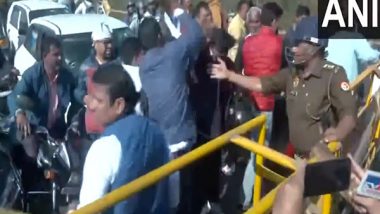 India News | UP: Scuffle Erupts Between Congress Workers, Commuters at Ghazipur Border as Rahul Gandhi Prevented from Sambhal Visit