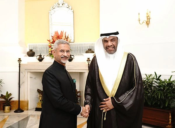 World News | EAM Jaishankar Meets Kuwait Foreign Minister Abdullah Ali Al-Yahya in New Delhi