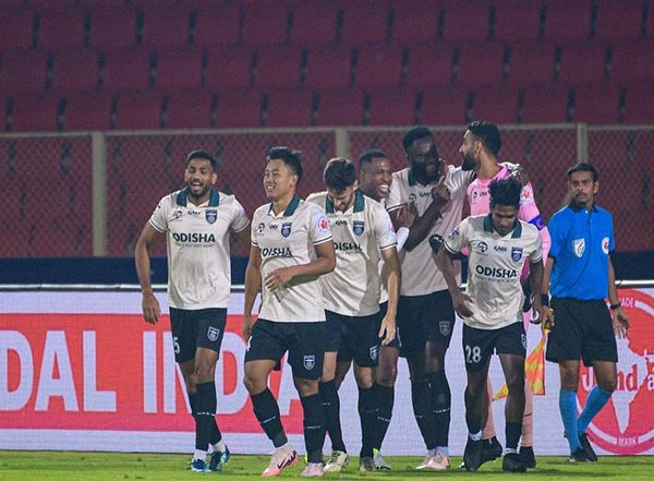 Sports News | ISL: High-flying Odisha FC Host Mumbai City FC in High Stakes Match