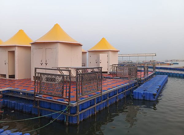 India News | Special Jetty in Mahakumbh, Facility for Bathing and Changing Clothes