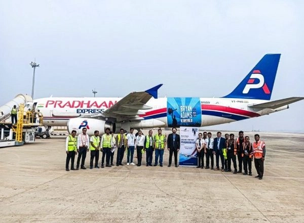 Business News | Pradhaan Air Becomes Official Airline Partner, Celebrating Bryan Adams on the World's First Airbus A320F