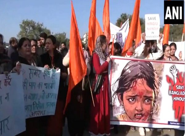 India News | J-K:  Hindus Hold Protest March Against 'targeted Attacks' on Minorities in Bangladesh
