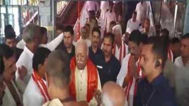 India News | RSS Chief Mohan Bhagwat Visits Kanaka Durga Temple in AP's Vijayawada