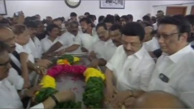 India News | MK Stalin Pays Tribute to Former Tamil Nadu Congress Chief EVKS Elangovan