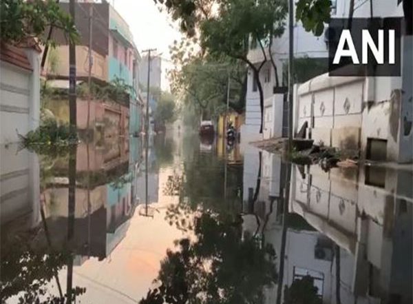India News | Heavy Rain Across Tamil Nadu Trigger Waterlogging in Parts of Thoothukudi