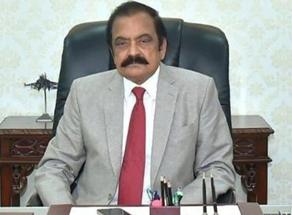 World News | Pak PM's Advisor Accuses PTI of Spreading 'fake News'