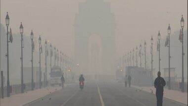 India News | Double Whammy for Delhi: Temperature Drops, AQI in 'very Poor' Category