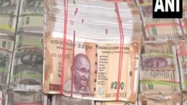 India News | Gujarat: Surat Police Seize Fake Currency Worth Rs1.06 Lakh, Arrest Three