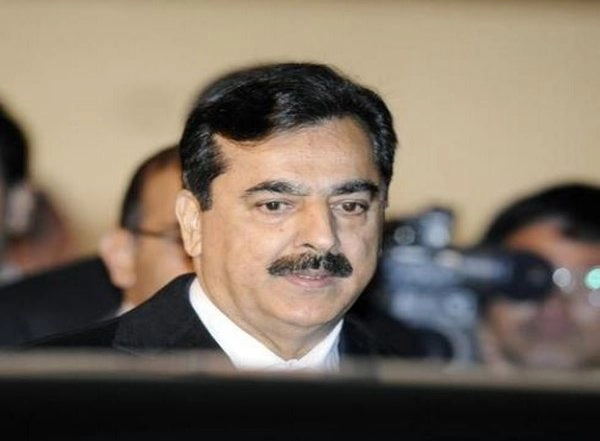 World News | Former Pakistan PM Yousaf Raza Gillani Urges Govt to Implement Agreement Signed with PPP
