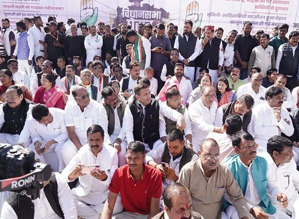 India News | MP: Congress Holds Protest Against State Government in Bhopal