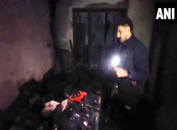 India News | Two Children Among Six Killed in Fire at House in J-K's Kathua