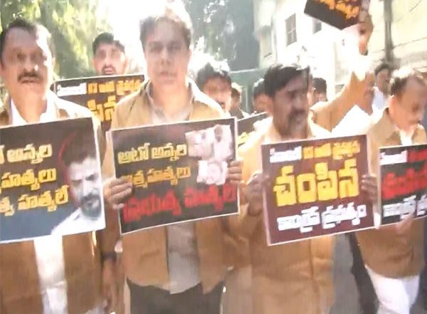 Auto Drivers Protest in Telangana: BRS Leader KT Rama Rao Demands INR 12,000 Monthly Support, Criticises Musi River Beautification Plan