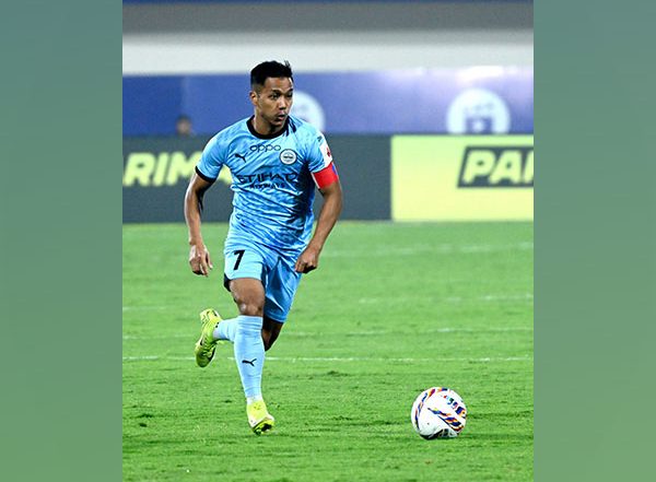 Sports News | ISL Will Be One of the Top Leagues in Asia: Mumbai City FC Captain Lallianzuala Chhangte
