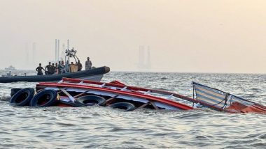 India News | Mumbai Boat Accident: Indian Navy Carries out Rescue Operations to Find Two Missing Persons