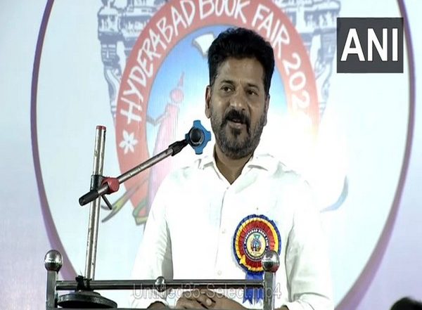 India News | Telangana CM Revanth Reddy Inaugurates Hyderabad Book Fair, Says It is Good Platform to Discuss Social Consciousness