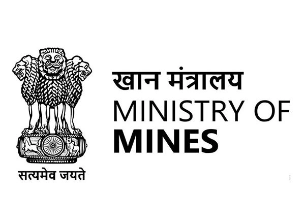 Business News | Ministry of Mines to Organize Roadshow on Maiden Offshore Mineral Blocks Auction in Gujarat