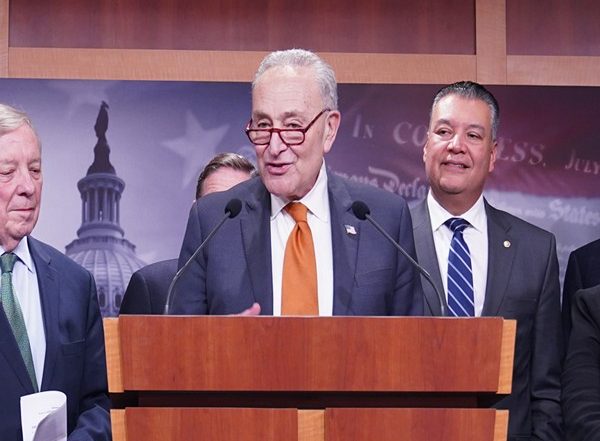 World News | US Congress Approves Spending Extension, Avoiding Shutdown