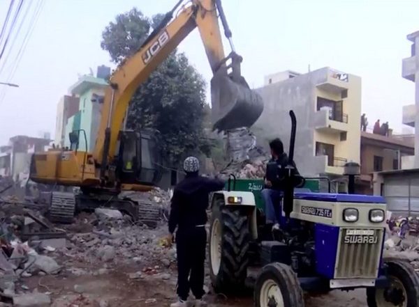 India News | Mohali Building Collapse: Rescue Operation Concludes at Site; Two Casualties Reported