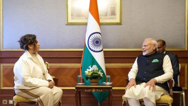 World News | PM Modi Meets Kuwaiti Yoga Enthusiast, Who Promotes Yoga Among Youth Through Her 'Daratma' Studio