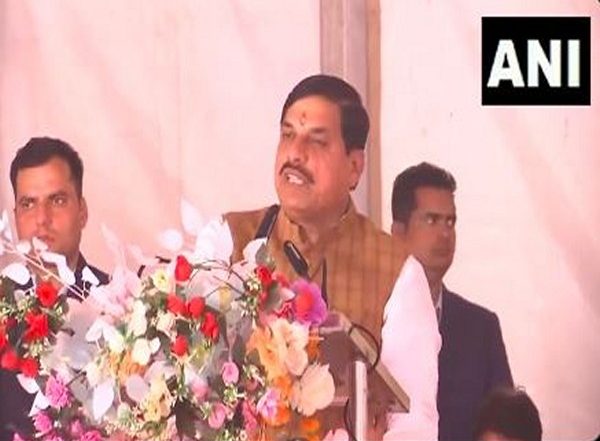 India News | Instead of Taj Mahal's Replica, We Now Offer Holy Texts of Ramayan, Mahabharat to Foreign Guests: CM Mohan Yadav