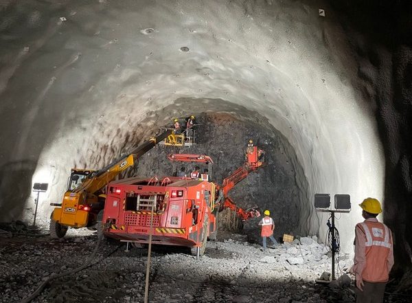 Business News | 200,000 Noise Barriers Installed Along Viaduct of Mumbai-Ahmedabad Bullet Train Corridor