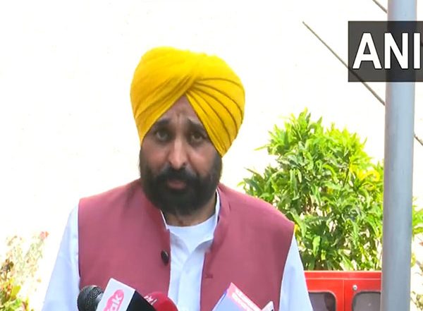 India News | Centre Should Abandon Old Stubborness, Open Way for Talks with Farmers Organization: Punjab CM Bhagwant Mann