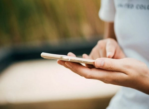 Business News | ESIC App Witnesses Major Growth in Online Appointment Bookings, Increasing 200% in 2023 and 177% in 2024