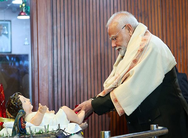 India News | PM Modi, President Murmu Extend Christmas Greetings to Nation