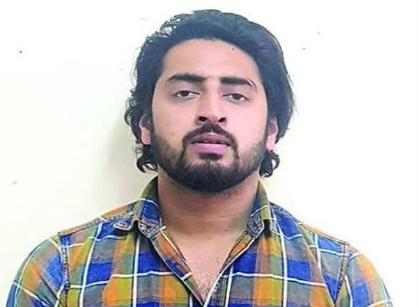 India News | AIMIM Delhi Chief Meets Family of 2020 Anti-CAA Riots Accused