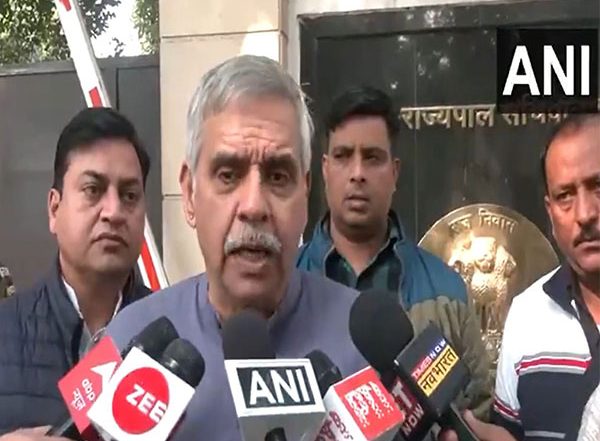 India News | Congress' Sandeep Dikshit Urges Delhi LG to Probe AAP's Rs 2,100 Scheme, Citing Potential Misuse
