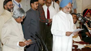 India News | President Murmu, VP Dhankhar Pay Tribute to Former PM Manmohan Singh, Hail His Legacy