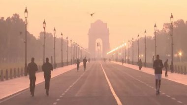 Delhi Air Pollution: Air Quality Recorded ‘Poor’ for 3rd Consecutive Day in National Capital, Visibility Improves (Watch Video)