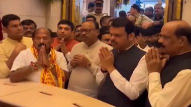 Devendra Fadnavis, Maharashtra CM-Designate, Offers Prayers at Siddhivinayak Temple in Mumbai Ahead of His Swearing-In Ceremony (Watch Video)