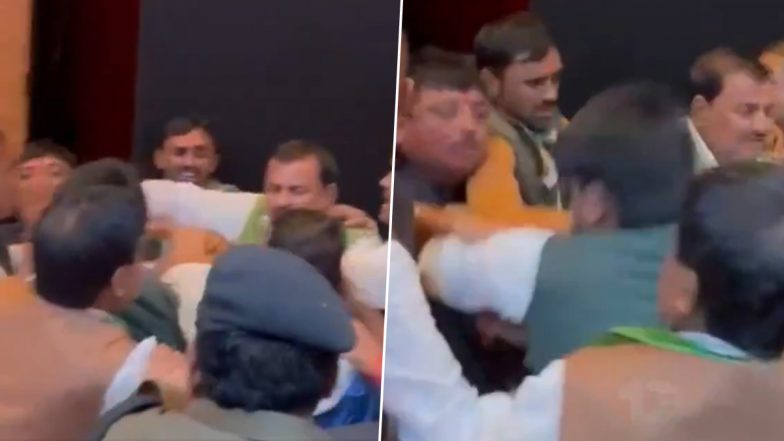 Bihar: Brawl Breaks Out During JDU Workers’ Meeting in Motihari After Leader Denied Chance to Speak, Ministers Witness Chaos; Video Goes Viral