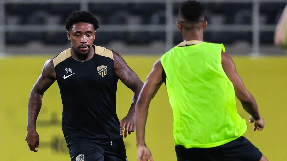 Al-Ittihad se enfrenta a Al-Nassr en un emocionante partido de la Liga Profesional Saudí Al-Ittihad se enfrenta a Al-Nassr en un emocionante partido de la Liga Profesional Saudí