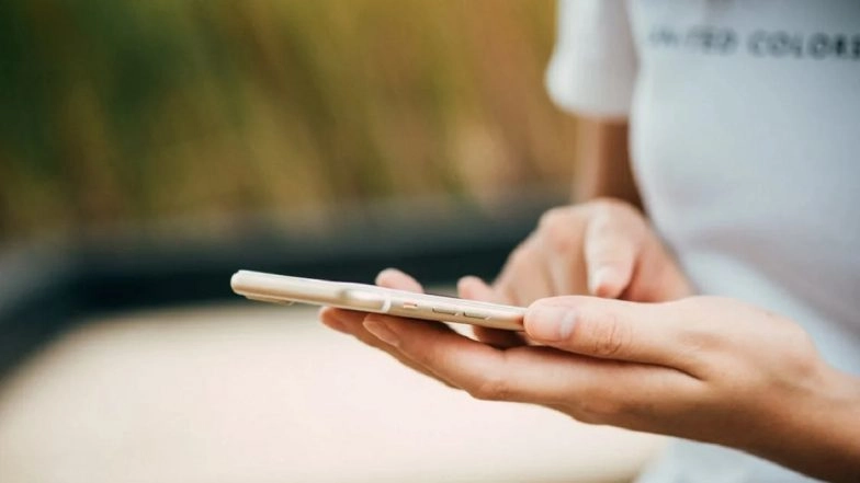 Andhra College Student Hits Teacher With Slipper for Confiscating Phone