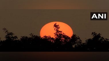 Last Sunset of 2024: India Bids Farewell to 2024, Stunning Sunset Scenes Across Cities as People Gear Up to Welcome 2025 (Watch Videos)