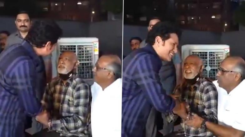 Sachin Tendulkar Meets Vinod Kambli at Event To Unveil Legendary Coach Ramakant Achrekar’s Memorial in Mumbai (Watch Video)