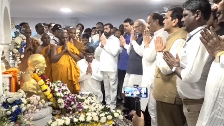 Mahaparinirvan Diwas 2024: Maharashtra CM Devendra Fadnavis Along With Deputies Eknath Shinde, Ajit Pawar Pay Tribute to Dr BR Ambedkar on His Death Anniversary